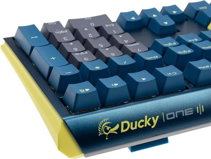 Produktbild Ducky One 3 Daybreak Gaming Tastatur, RGB LED - MX-Red (US) (US, Kabelgebunden)