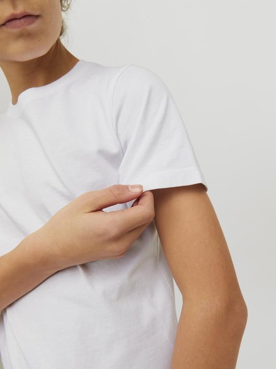 Actual product image Jack & Jones Jjeorganic Basic Tee Ss O-Neck Noos Mni (110)