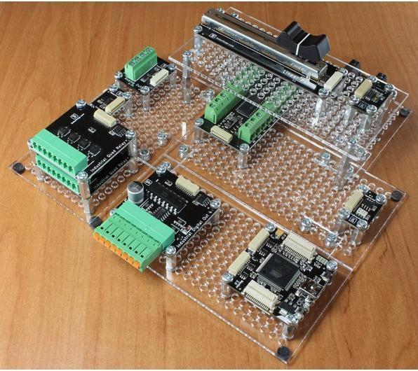 Image du produit Tinkerforge Plaque de montage 22x10 (HAS)