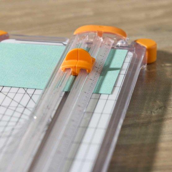 Produktbild Fiskars Schneidemaschine (10 Blätter, A4, A3)