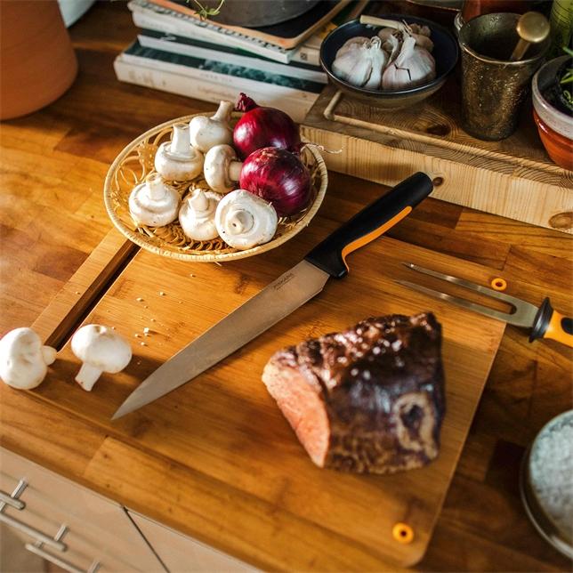 Produktbild Fiskars Functional Form cutting knife 1057539 (21 cm)