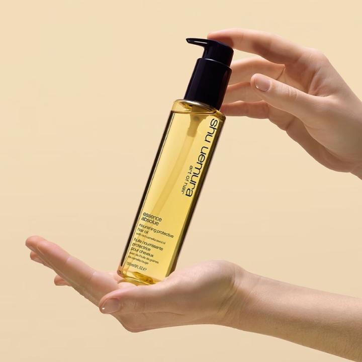 Image du produit Shu Uemura Huile protectrice nourrissante Essence Absolue (150 ml)