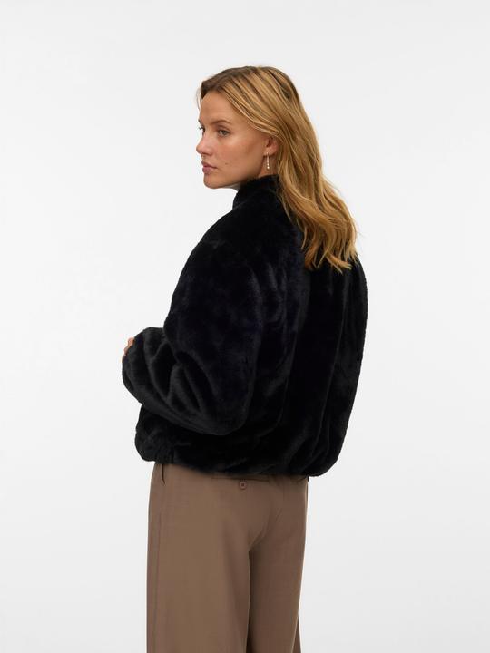 Immagine prodotto Vero Moda VMSONJALIGA Jacke Kunstpelzjacke