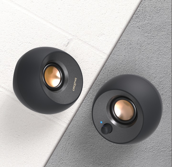 Actual product image Creative Pebble V2