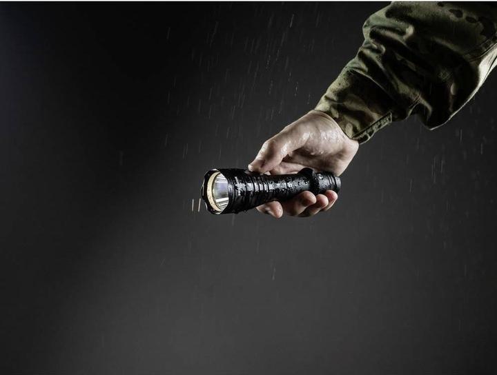 Actual product image ArmyTek Torch Flashlight Predator PRO MAGNET USB Warm (16 cm, 494 lm)