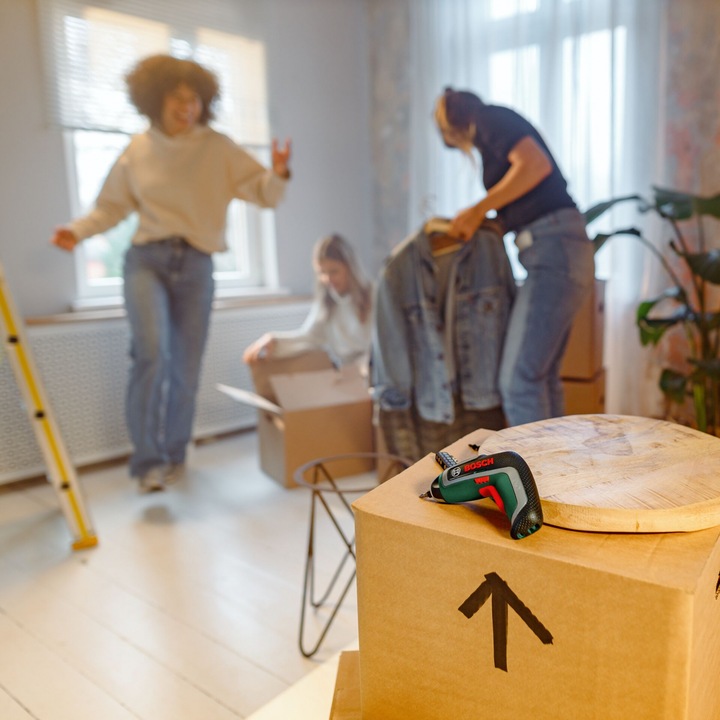 Actual product image Bosch Home & Garden IXO 7 (Rechargeable battery operated)