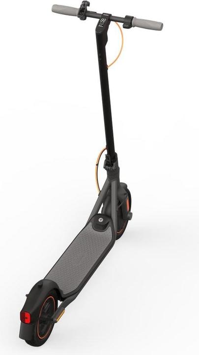 Actual product image Segway-Ninebot KickScooter F40D II (20 km/h, 40 km, 350 W)
