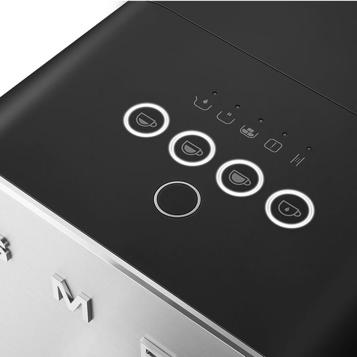 Actual product image Smeg BCC11BLMEU