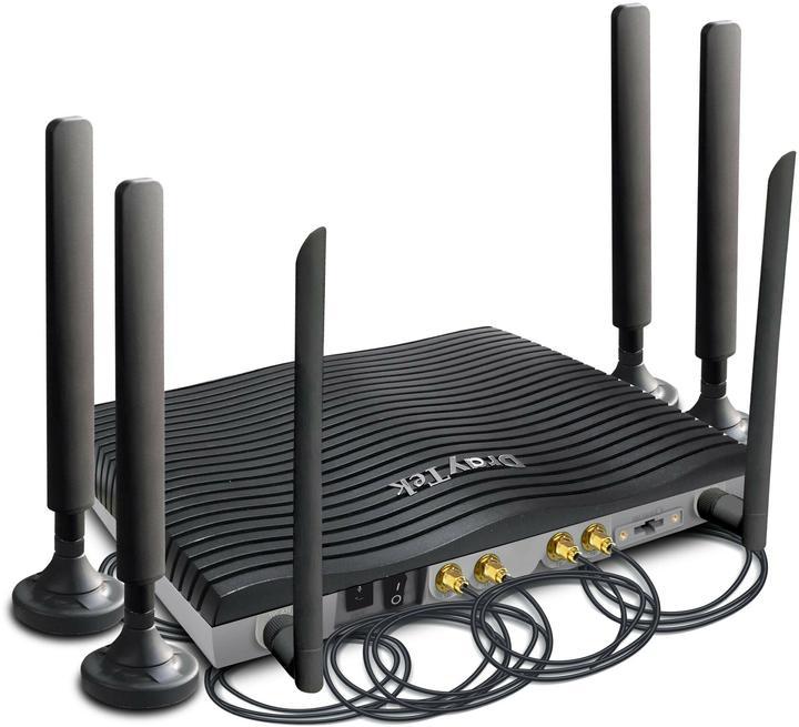 Actual product image Draytek 5G router Vigor 2927Lax-5G
