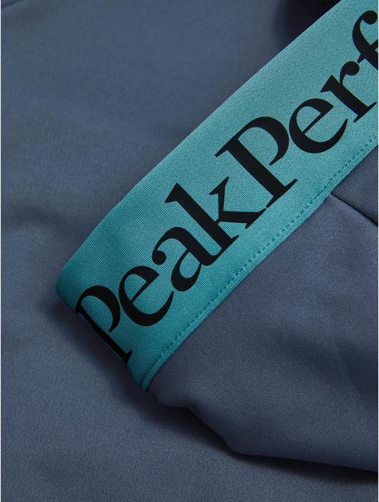 Actual product image Peak Performance Rider Essentials Hoodie (S)