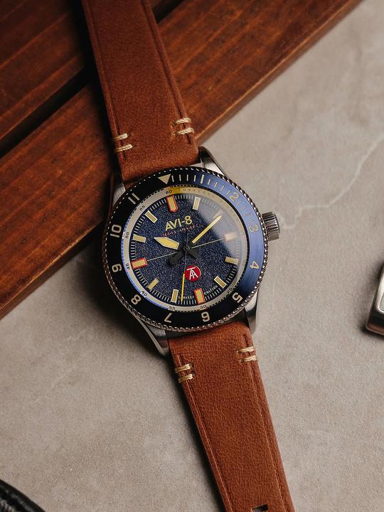 Produktbild AVI-8 AV-4103-02 Tuskegee Airmen Limited Edition Herrenuhr 40mm 5ATM (Analoguhr, 40 mm)