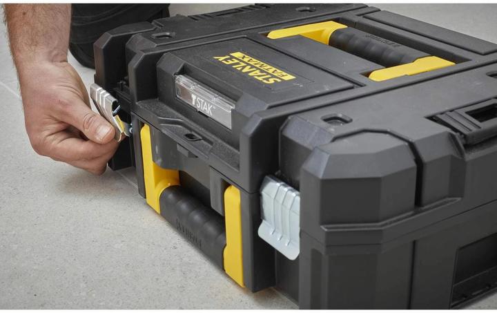 Actual product image Black & Decker Toolbox (1 Piece)