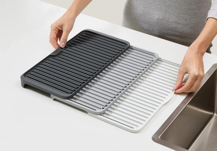 Actual product image Joseph Joseph Animal Enlargeable Drainer - Grey