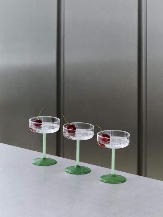 Produktbild HAY - Tint Champagnerglas H12.5 cm - 2er-Set (Transparent & Grün) (2 x)