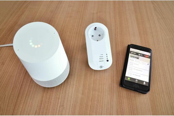 Produktbild Brennenstuhl Wi-Fi Steckdose