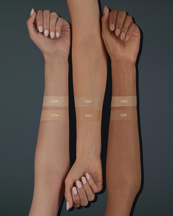 Immagine prodotto Catrice Fondotinta idratante True Skin (046 Caramella mou neutra)