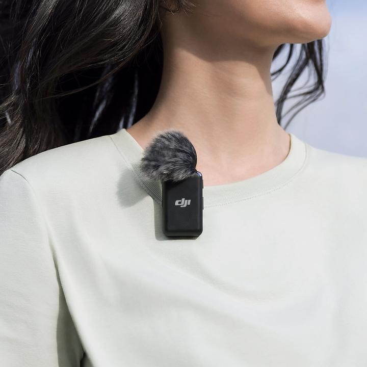 Actual product image DJI Mic Mini (2 TX 1 RX Charging Case)