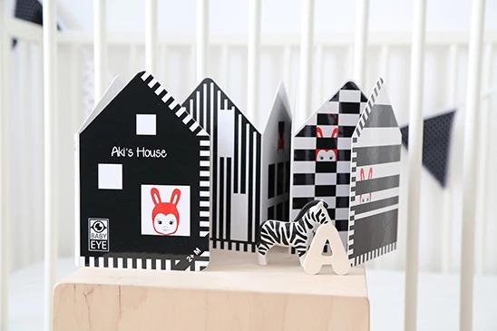 Actual product image Aki's House (German, English, Agnieszka Sawczyn, 2019)
