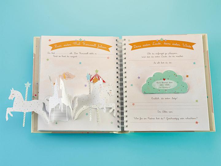 Produktbild Dein Babyalbum - Hallo, kleines Wunder (25.50 x 23.50 cm)
