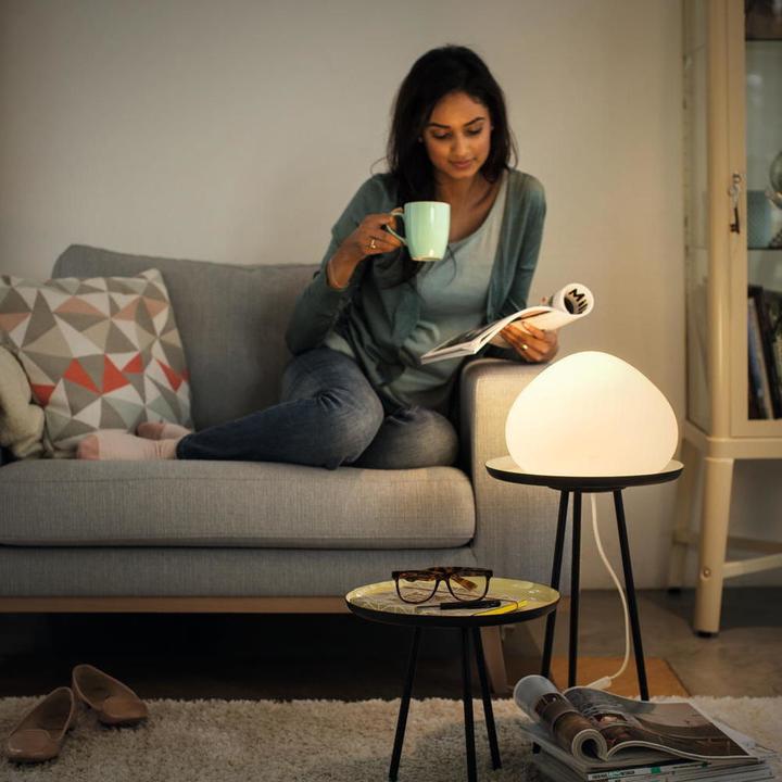 Actual product image Philips Hue Wellness Base BT (806 lm, E27)