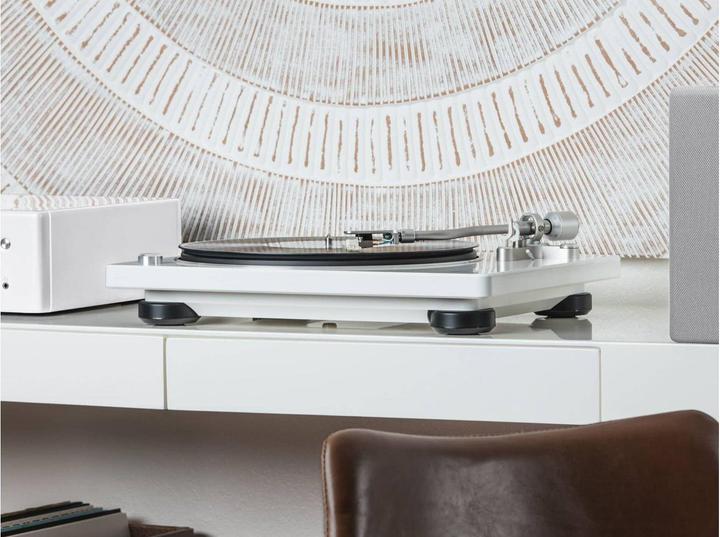 Actual product image Denon DP-400 (Semi-automatic)