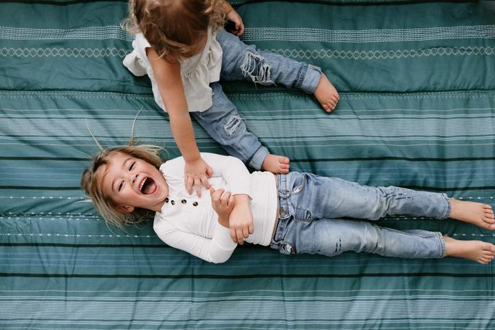 Produktbild little unicorn Outdoor Blanket Extra Big - Shorline Stripe