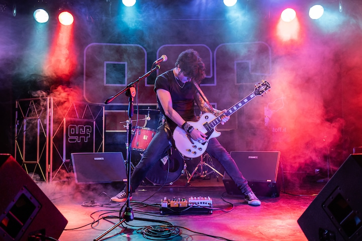 Produktbild IK Multimedia TONEX Cab (Gitarre, 350 W)