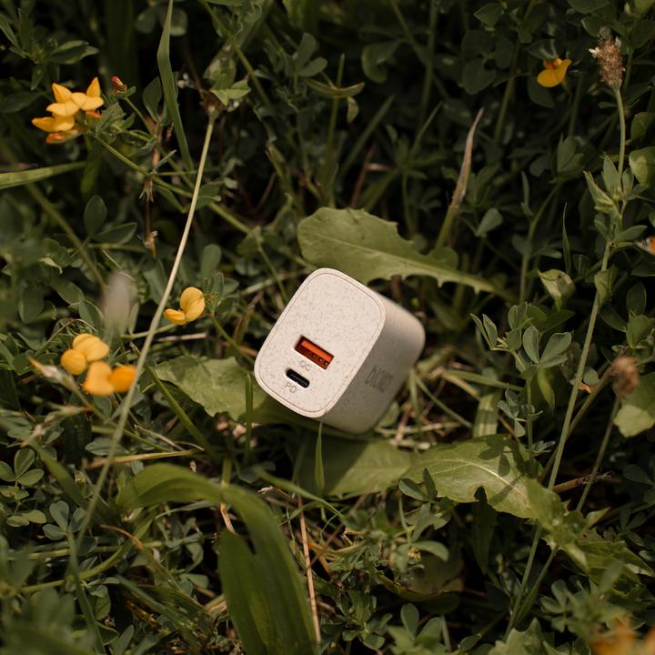 Immagine prodotto Bioka Doppio adattatore 20W Biodegradabile Eco-friendly USB-C Power Delivery (20 W)