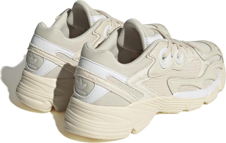 Produktbild Adidas Astir (39 1/3)