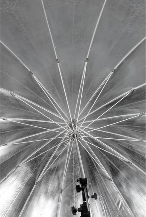 Produktbild Westcott Parabolischer Reflexschirm 2.1m (Schirm)