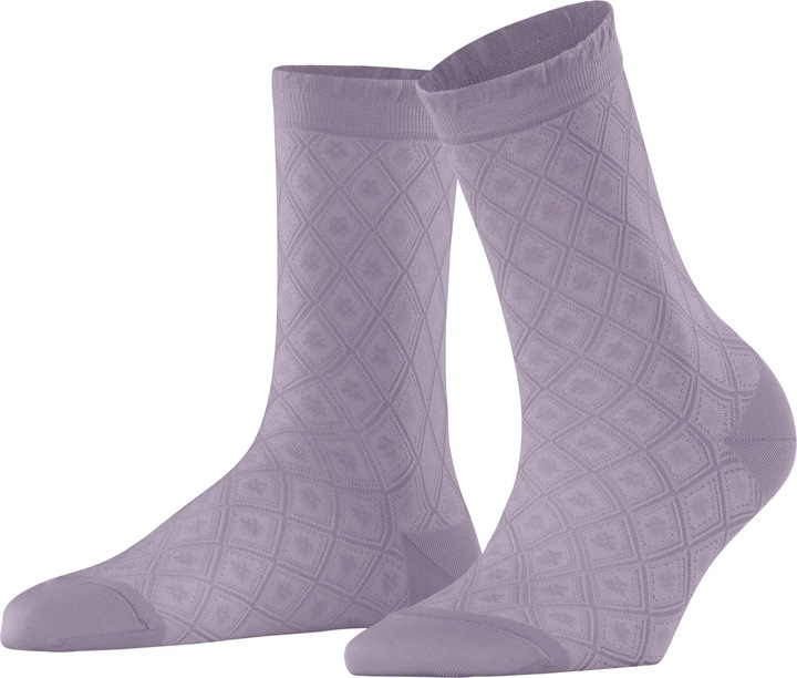 lilac tint