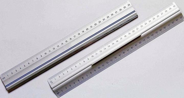 Actual product image Wedo cutting ruler (30 cm, Aluminium)