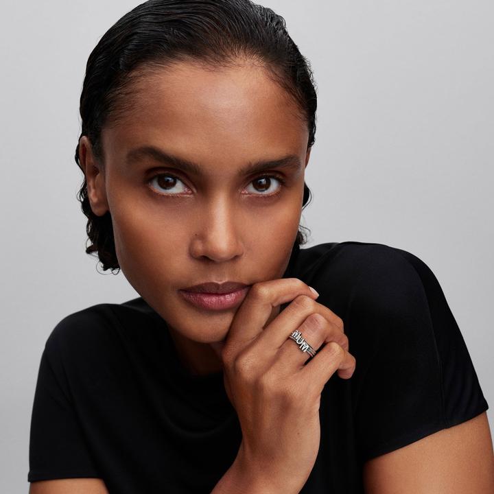 Produktbild Pandora MUM Buchstaben Teilbarer Ring (48)