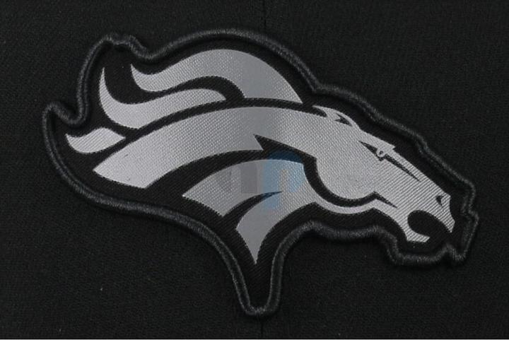 Immagine prodotto New Era NFL - Denver Broncos - Grey Collection 59Fifty Cap Nero 7 3/8 (56)