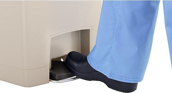 Actual product image Rubbermaid Pedal bin (68 l)