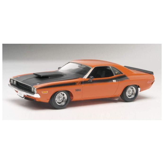Revell 70 Dodge Challenger 2n 1
