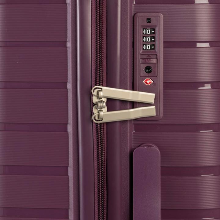 Actual product image Worldpack Portland 4 Rollen Kofferset 3-teilig (182 l)