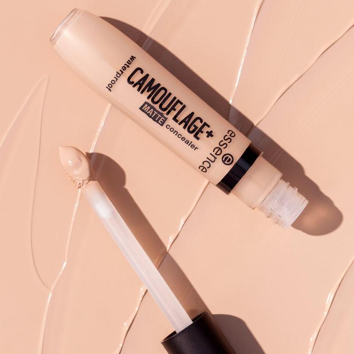 Produktbild essence CAMOUFLAGE+ MATTE concealer (130, Beige, Nude)