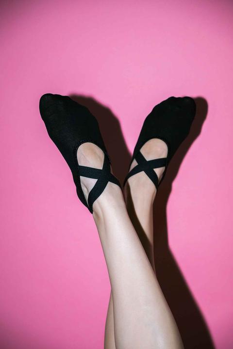 Produktbild Stride Anti-Rutsch Pilates Yoga Sport Socken (One Size) - 1 Paar Schwarz (One Size)