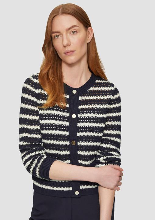 Actual product image S.Oliver Strickjacke Geringelte Lochstrickjacke mit Knöpfen (42)