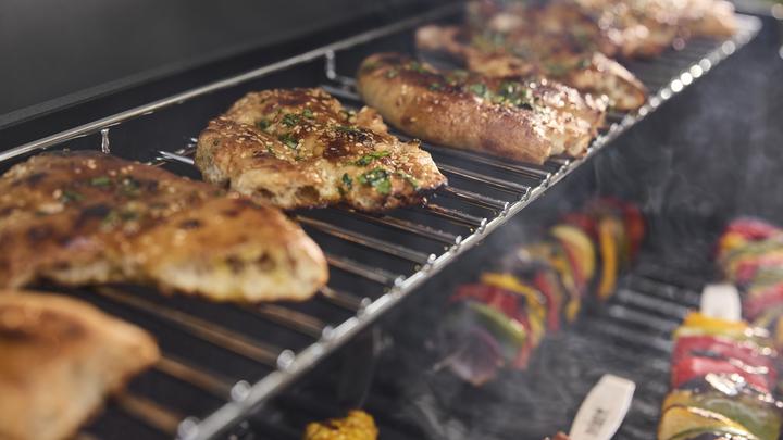 Actual product image Weber Genesis E-315W GBS (11.43 kW)