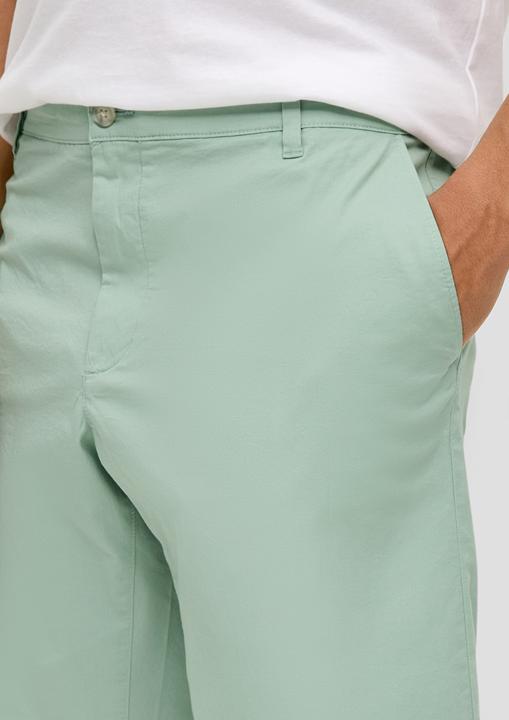 Produktbild S.Oliver Bermuda Bermuda-Hose aus Baumwoll-Stretch mit Knopfverschluss (38)