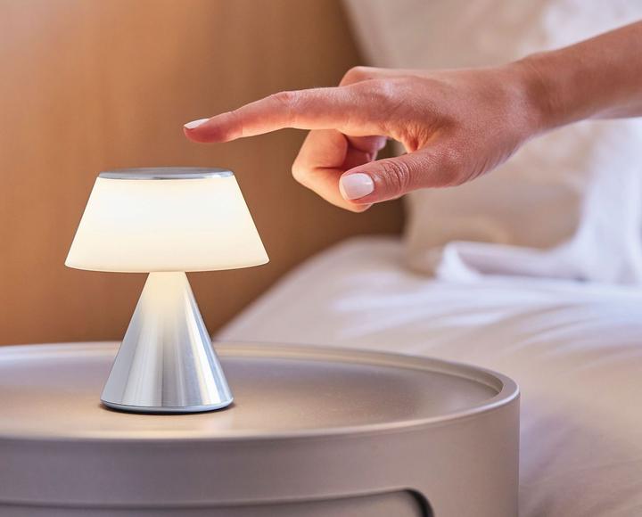 Actual product image Lexon Luma M (150 lm)