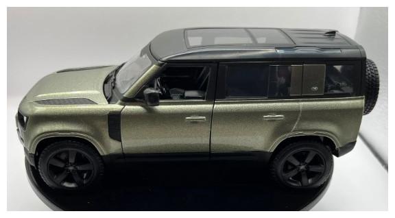 Immagine prodotto Bburago Land Rover Defender 2022 1/24 verde