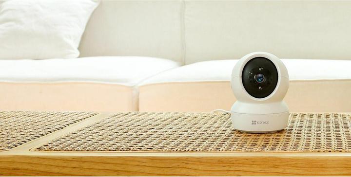 Produktbild EZVIZ H6C 2MP Indoor PT Kamera (1920 x 1080 Pixels)
