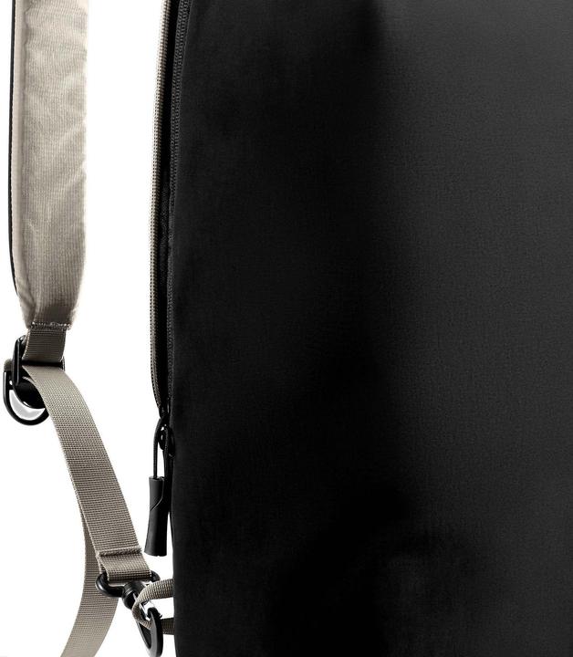 Actual product image XD Design PLECAK SWITCH 2IN1 BLACK/OAK P706.3319 (22 l)