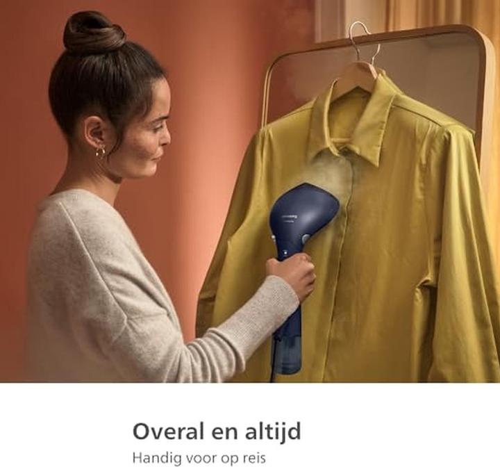 Actual product image Philips 7000 series STH7020/20 iron Steam iron Black (1500 W, 28 g/min)