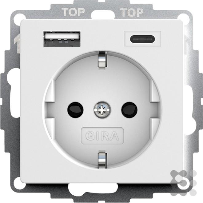 Gira, Steckdose, USB-Spannungsversorgung