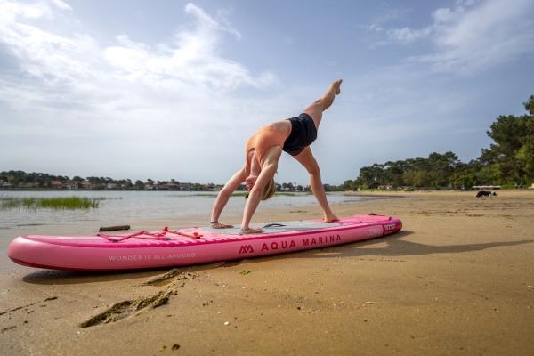 Productafbeelding Aqua Marina Koraal (Framboos) - Geavanceerde allround iSUP (10'2")