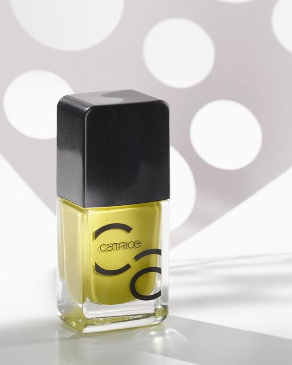 Actual product image Catrice ICONAILS Gel Lacquer (126 Get Slimed, Gel-Effect Nail Polish)